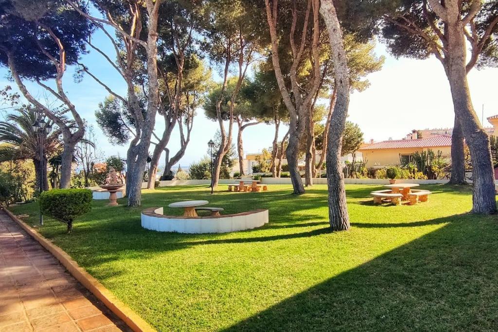 Appartement Apartamento Con Vistas Al Mar En Puerto Marina à Torremolinos Extérieur photo